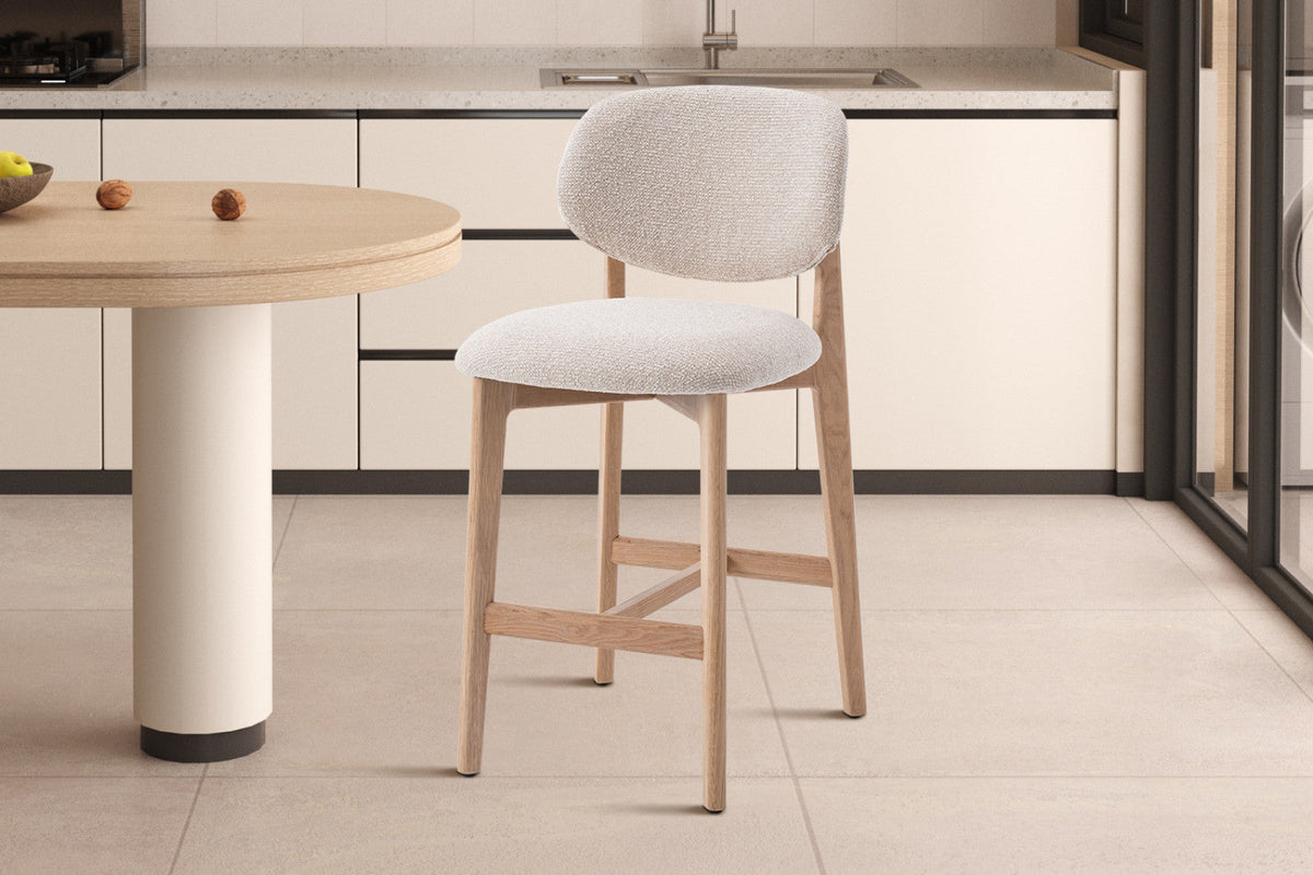 Chaise de comptoir Carmen – Chêne naturel, tissu beige – vue 4